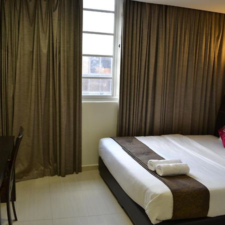 Eazy Hotel At Ampang Batu Empat Exterior foto